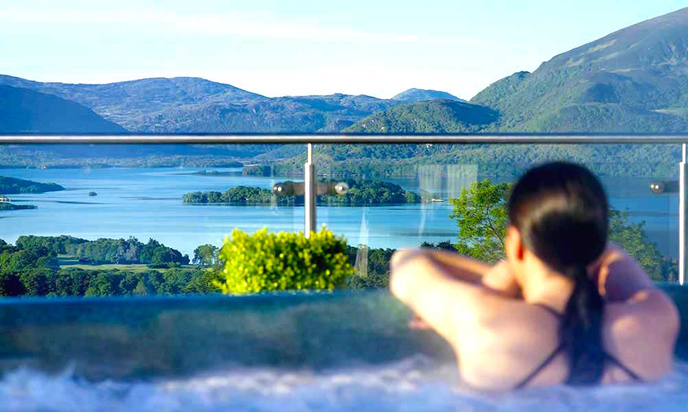 LUXURY SUMMER STAYCATIONS WITH SUPERVALU