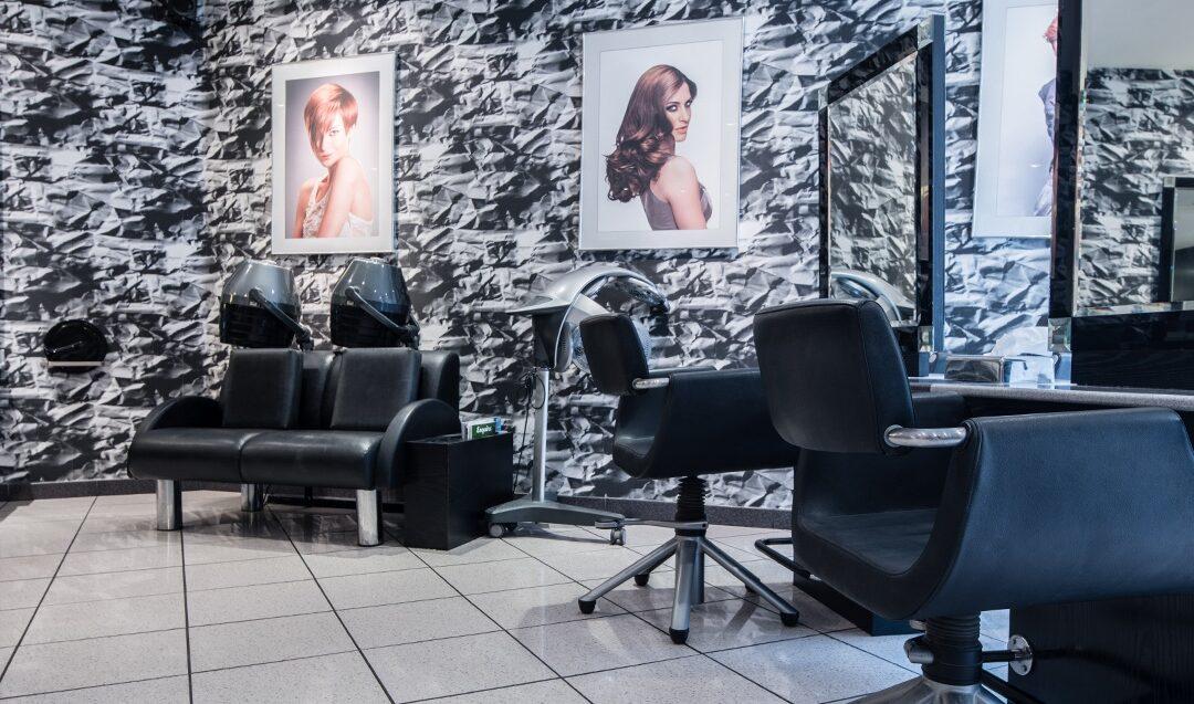 WIN A €50 GIFT CARD FOR PETER MARK HAIR SALON